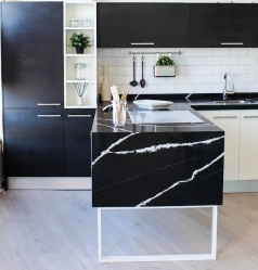 mueble-cocina-negro-blanco.jpg